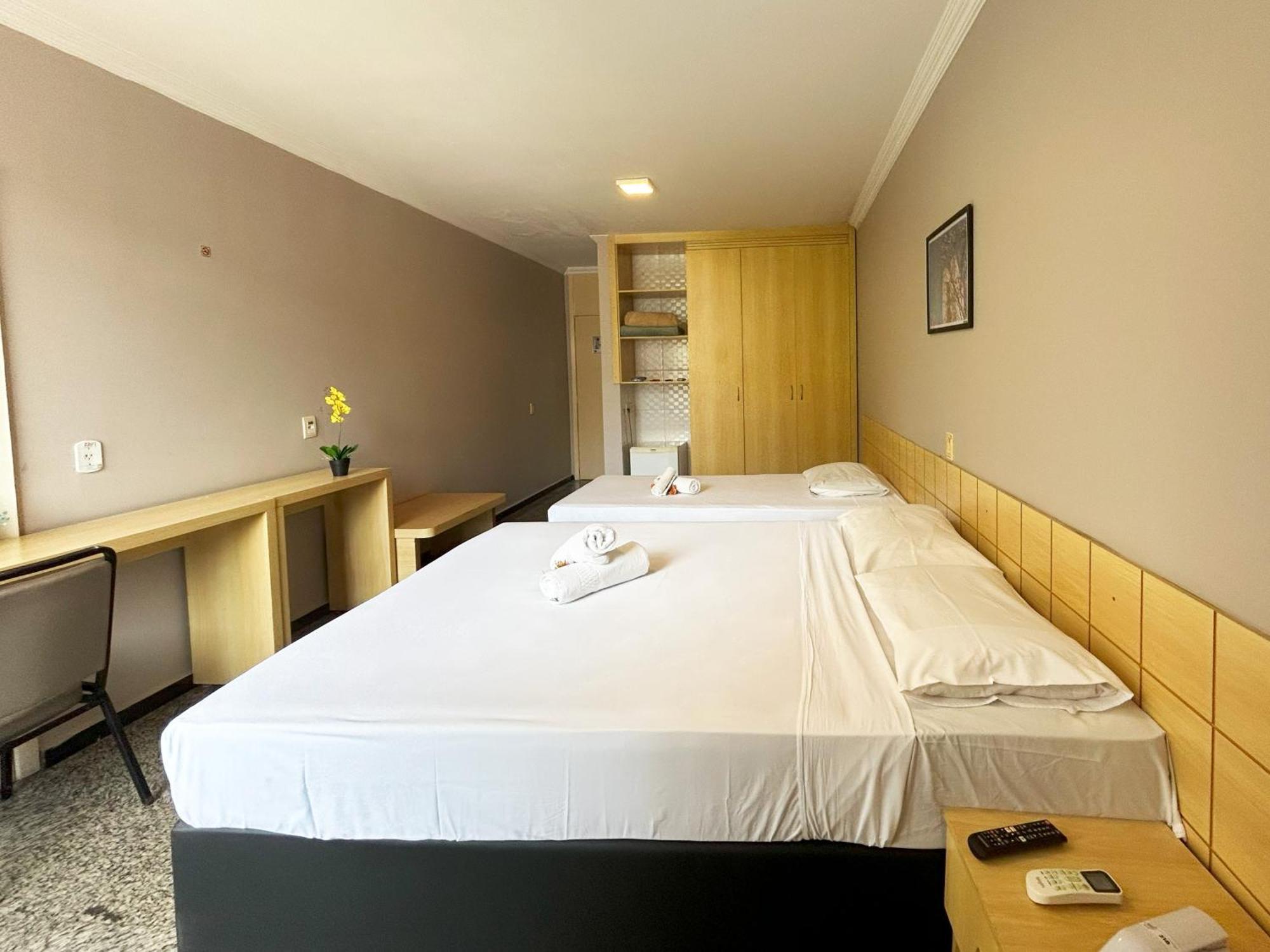 Hotel Diplomat Brasilia Esterno foto