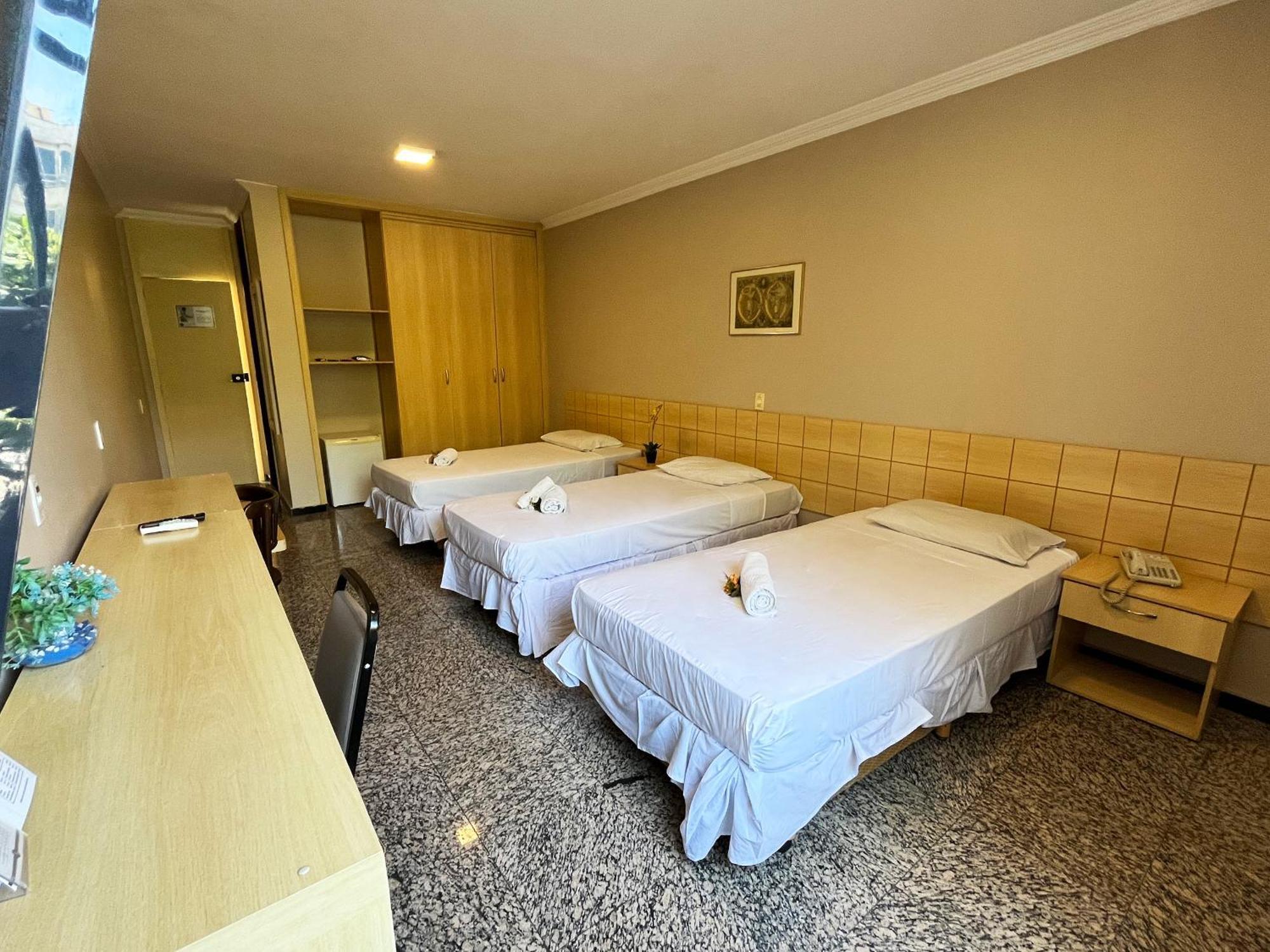 Hotel Diplomat Brasilia Esterno foto