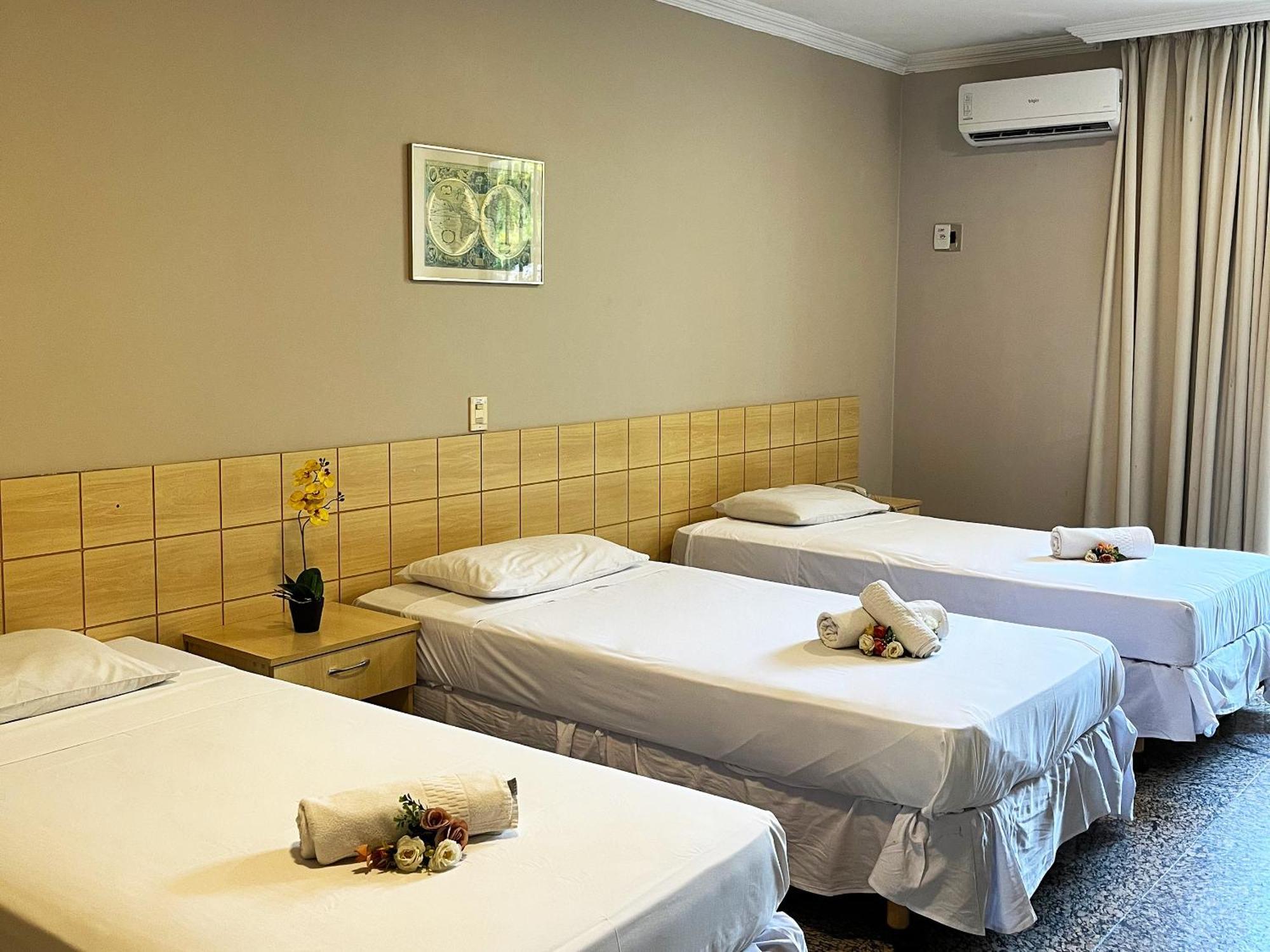 Hotel Diplomat Brasilia Esterno foto